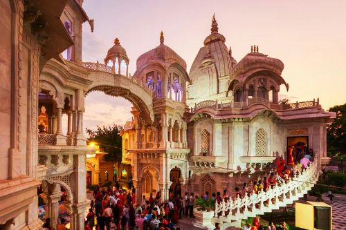 radha-rani-temple-barsana